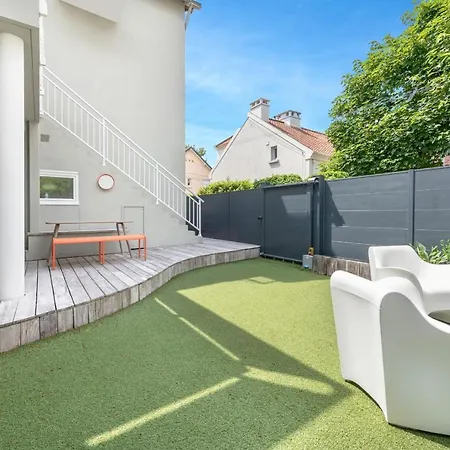 Maison Bauloise A 600 M De La