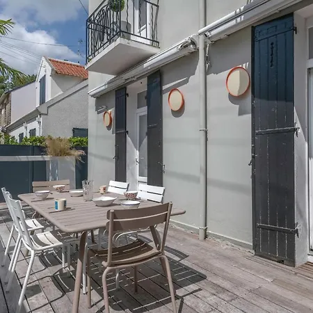 Prázdninový dům Maison Bauloise A 600 M De La *
