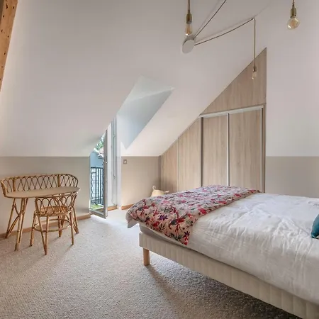 Holiday home Maison Bauloise A 600 M De La *